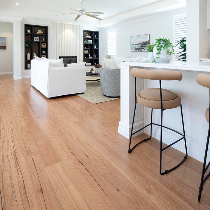 15973_Andrew_Blackbutt_180_14 15973_Andrew_Blackbutt_180_14