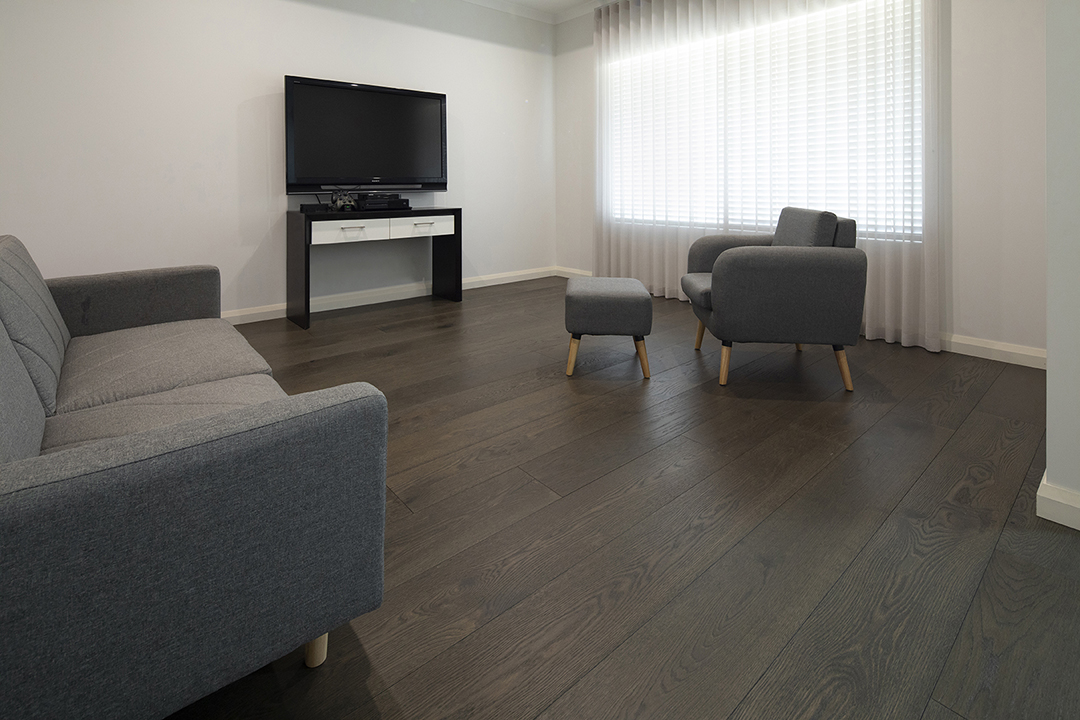 #14719_Bianchini_FrenchOak_Charcoal_180_02