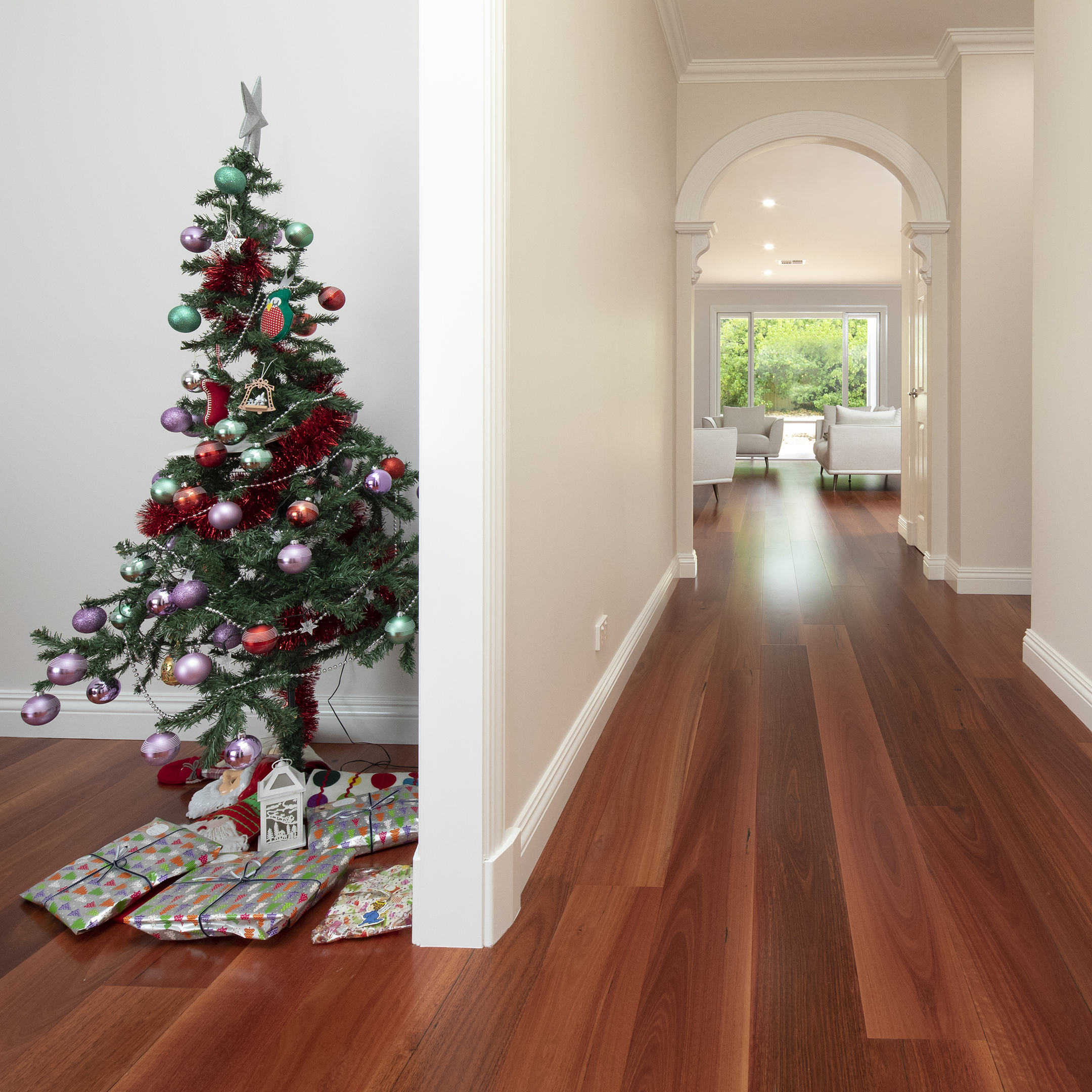 15976_Pritchard_Jarrah_180_01 (2)