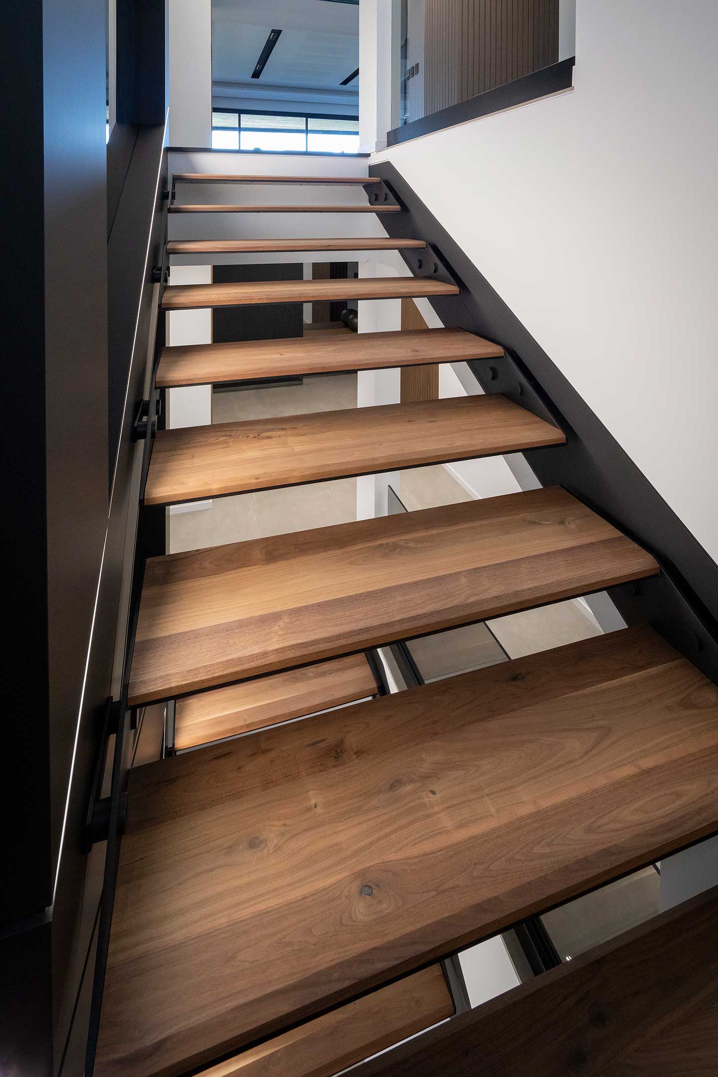 16537_Roufail_American_Black_Walnut_20 (2)