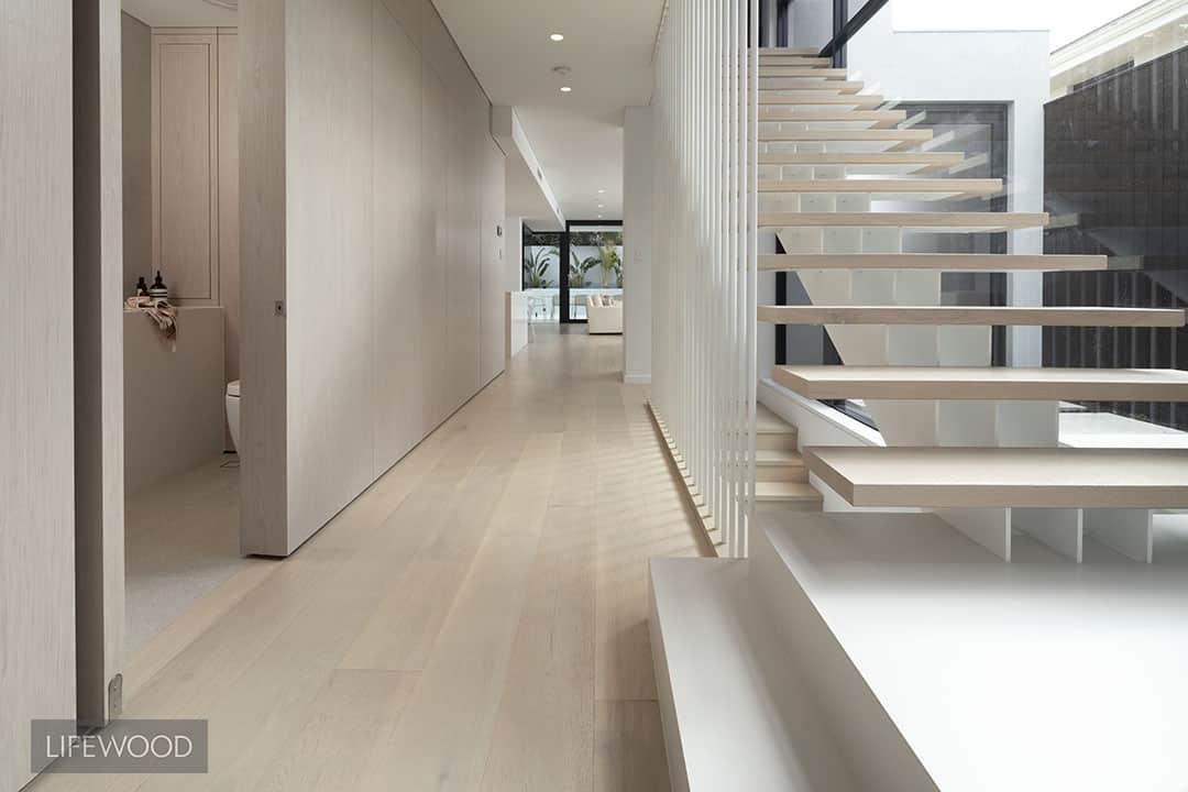 French_Oak_Antique_White_Stairs_03-1