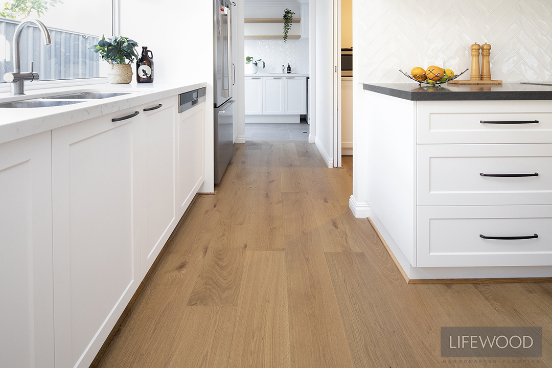 Oak timber flooring kitchen (3)