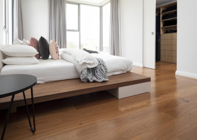 Blackbutt timber flooring in bedroom 02