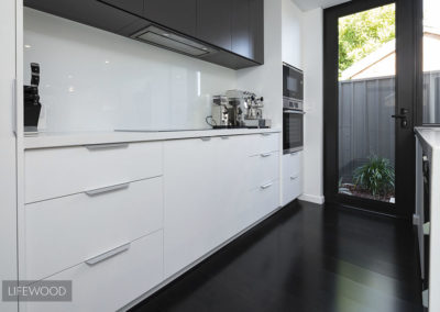 Black Jarrah Flooring Kitchen 2