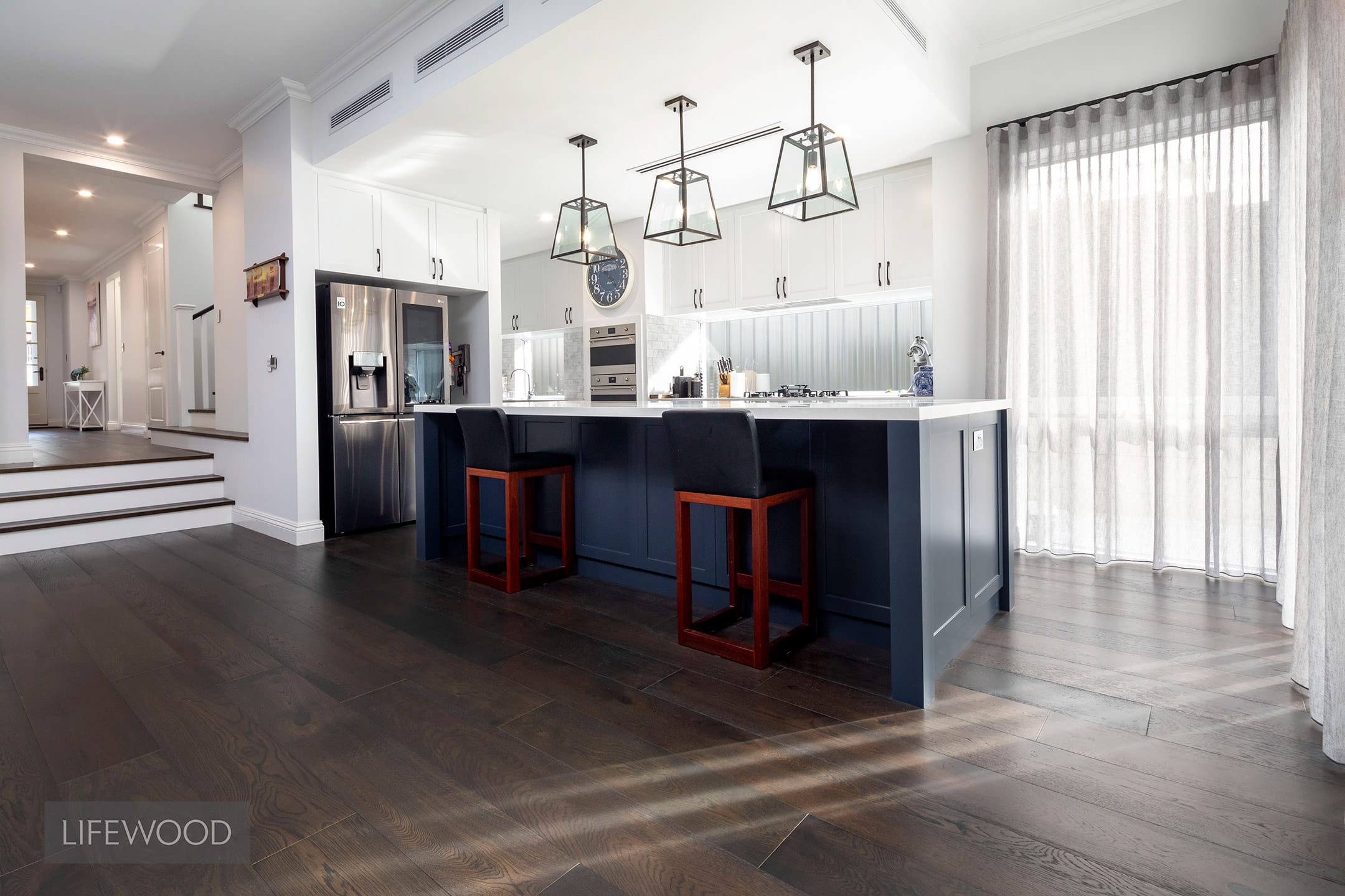 French Oak Flooring Charcoal Kitchen 2