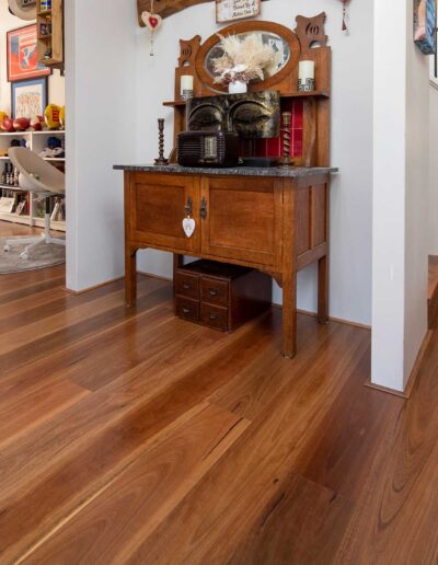 Spotted Gum Entry