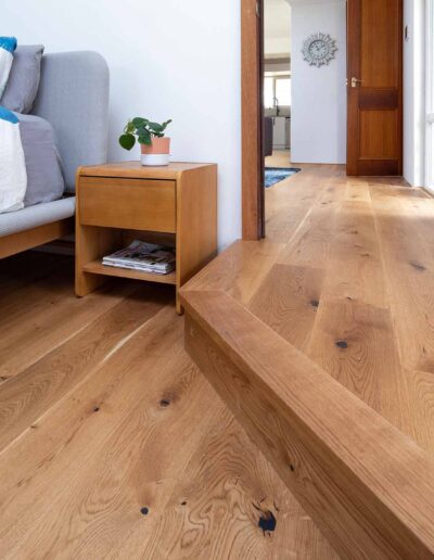 Natures Steel French Oak Smoked Step